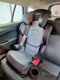 Seggiolino auto