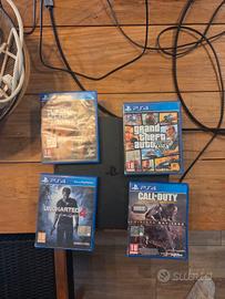 PS4 Slim 500GB (2016) Usata completa di accessori 