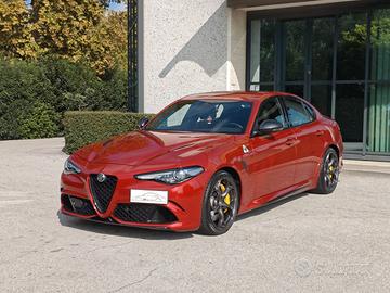 Alfa Romeo Giulia Quadrifoglio 2.9 V6 510cv AT8