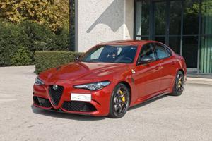 Alfa Romeo Giulia Quadrifoglio 2.9 V6 510cv AT8