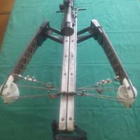 balestra artigianale per tiro sportivo