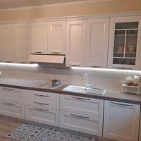 cucina bianca angolare