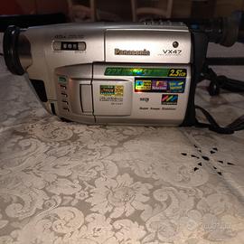 Videocamera PANASONIC VX47 