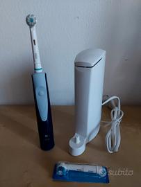 Spazzolino elettrico Braun