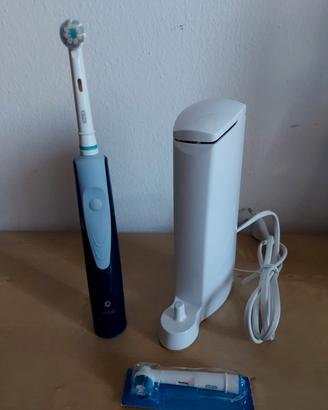 Spazzolino elettrico Braun