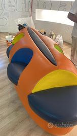 Divano palla da rugby