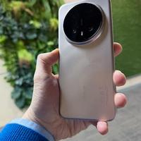 Honor magic 8 pro con accessori