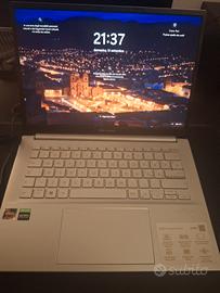 ASUS AMD Ryzen 5  RAM 16 GB Nvidia Geforce 3050