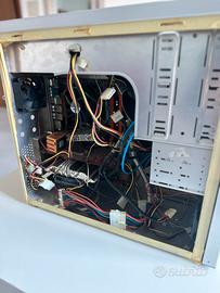 Case pc lian li e componenti pc