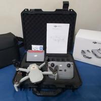 DJI Mini 2 Fly More Combo
