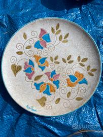 Piatto di ceramica, decorazione.