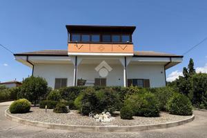 BIFAMILIARE A SANTERAMO IN COLLE