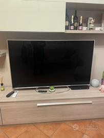 Tv lcd 4 k Panasonic 58 pollici Smart