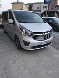 Opel Vivaro 2016