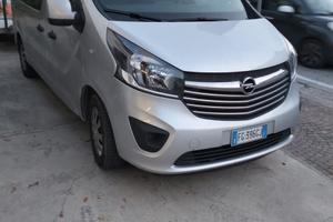 Opel Vivaro 2016