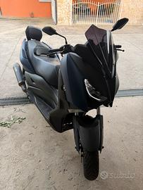 X max 300 2018