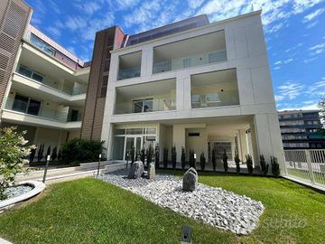 Immobile di 135 m² con 1 locale a Legnano