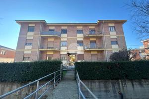 4 LOCALI A REFRANCORE