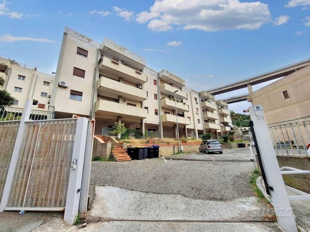 Appartamento – Messina, Cappuccini, V Circoscrizione - Altro