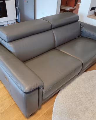 divano tre posti poltrone e sofà grigio reclinabil