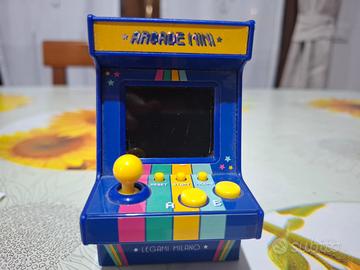 Arcade mini marca legami
