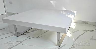 Tavolo soggiorno quadrato  bianco 