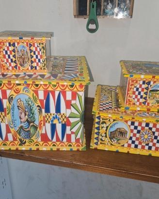 Cofanetti in stile siciliano
