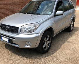 TOYOTA RAV4 2ª serie - 2004