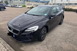 VolvoV40 Cross Country D2