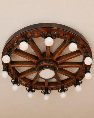LAMPADARIO RUSTICO IN VERA RUOTA DI CARRO –