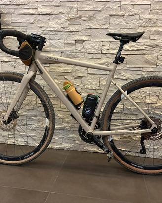 Gravel megamo