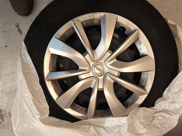 cerchi con gomme Opel corsa 