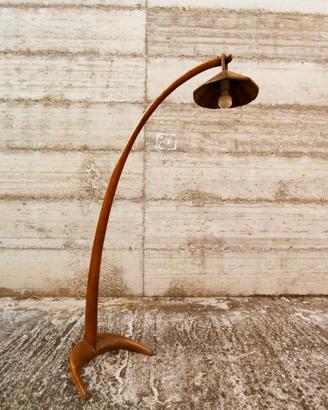lampada ad arco in legno antichità vintage