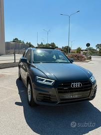 Audi Q5 tetto panoramico apribile