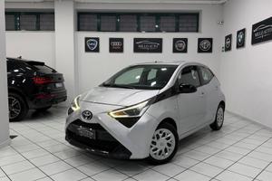 Toyota Aygo 1.0 VVT-i 72 CV 5 porte x-business