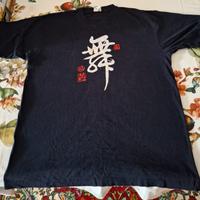 maglietta scritta giapponese