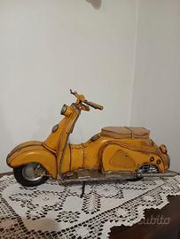 Vespa modellino