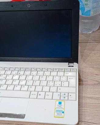 netbook Asus eee PC 1001px