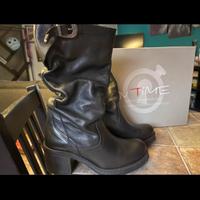 Stivali vera pelle pari al nuovo