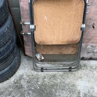 Sedie plia Castelli con gancio da muro