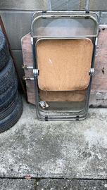 Sedie plia Castelli con gancio da muro