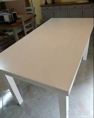 Tavolo allungabile NUOVO con imperfezione