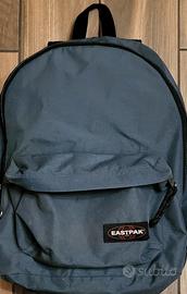 Zaino Eastpak.