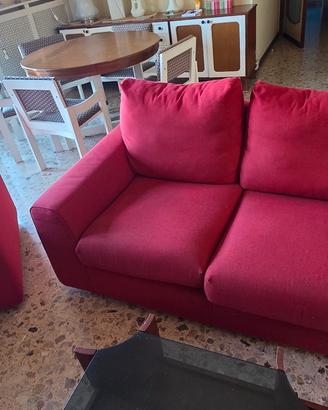  2 divani e 1 poltrona