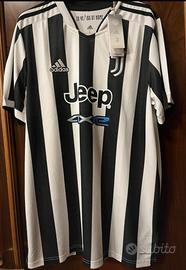 Maglia Adidas Juventus home 2021-22