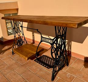 Tavolo Vintage UNICO! Singer d’epoca su Massello