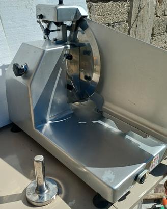 attrezzatura professionale per macelleria.