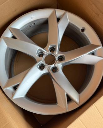 Cerchi per audi a 5 da 19 pollici