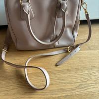 Prada in pelle modello galleria cipria