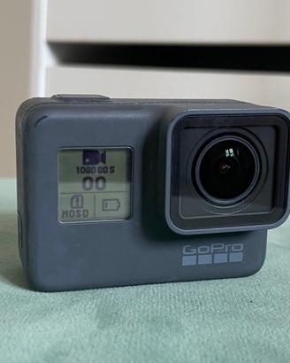 GoPro Hero5 Black (USATA) + case e acccessori